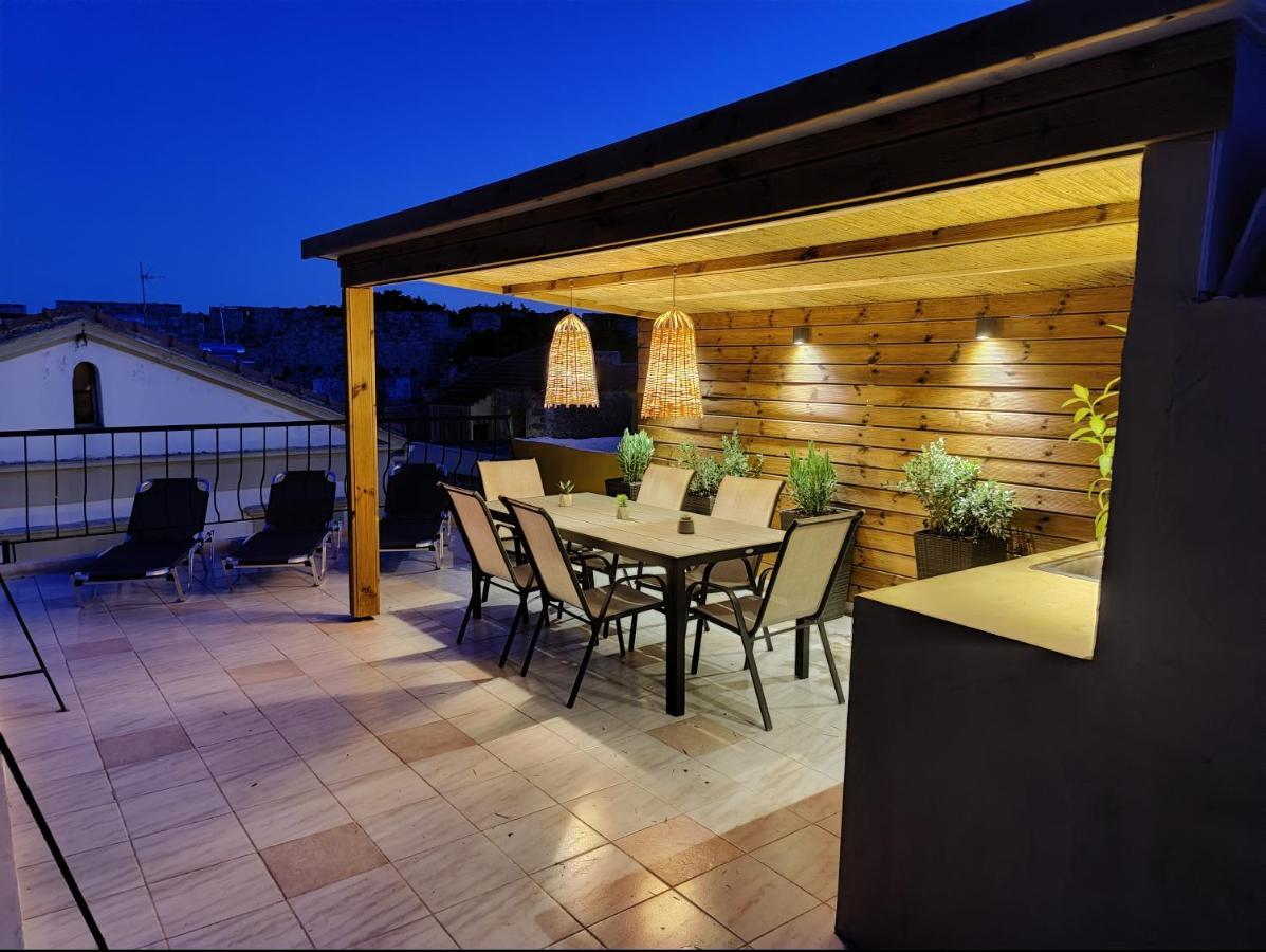 A Unique 3-4 Bedrooms House In Old Town Rhodes City ภายนอก รูปภาพ